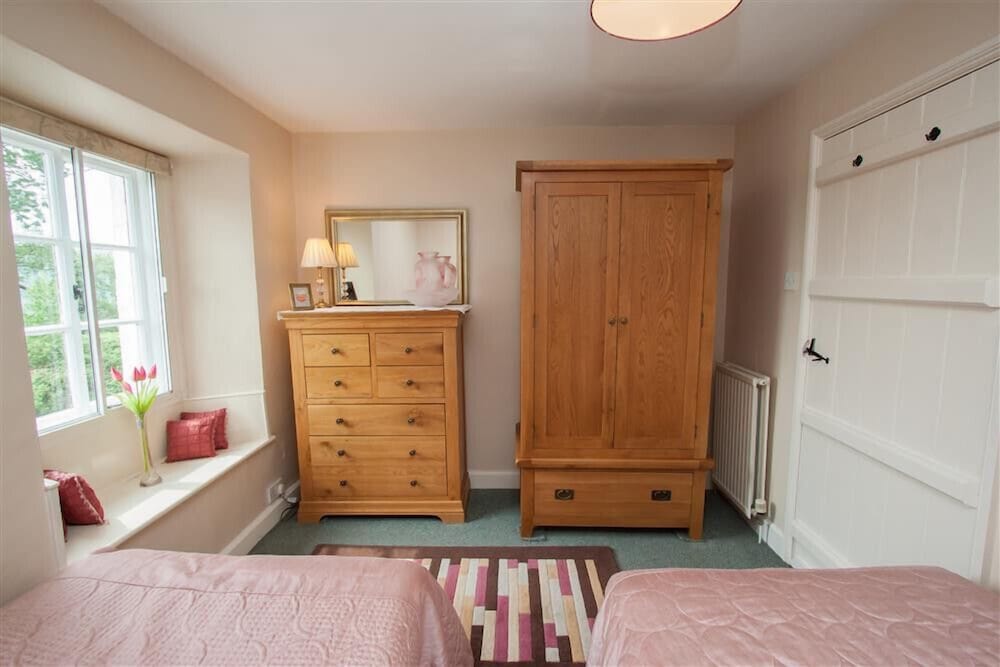 Honeypot Cottage