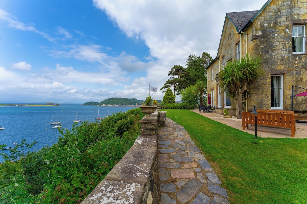 Dungallan Country House