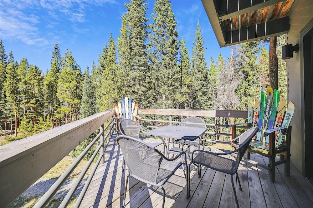 Summit Solitude Estate 3 Bedroom Home
