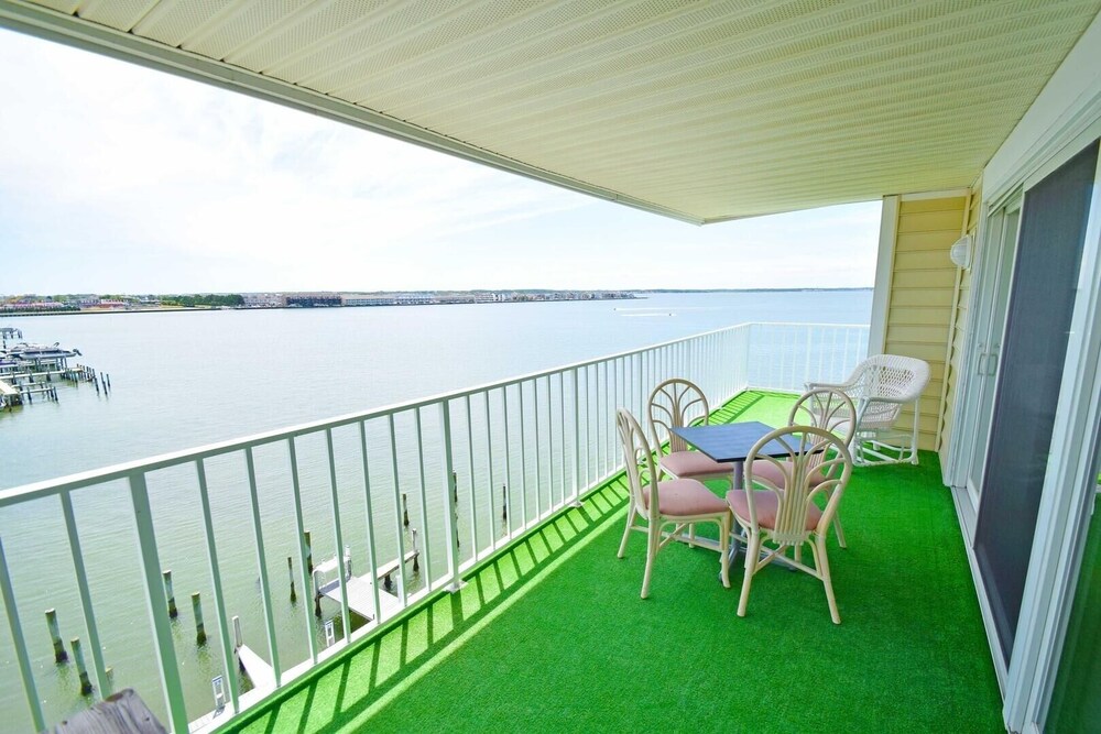 Thunder Island 168d 2 Bedroom Condo