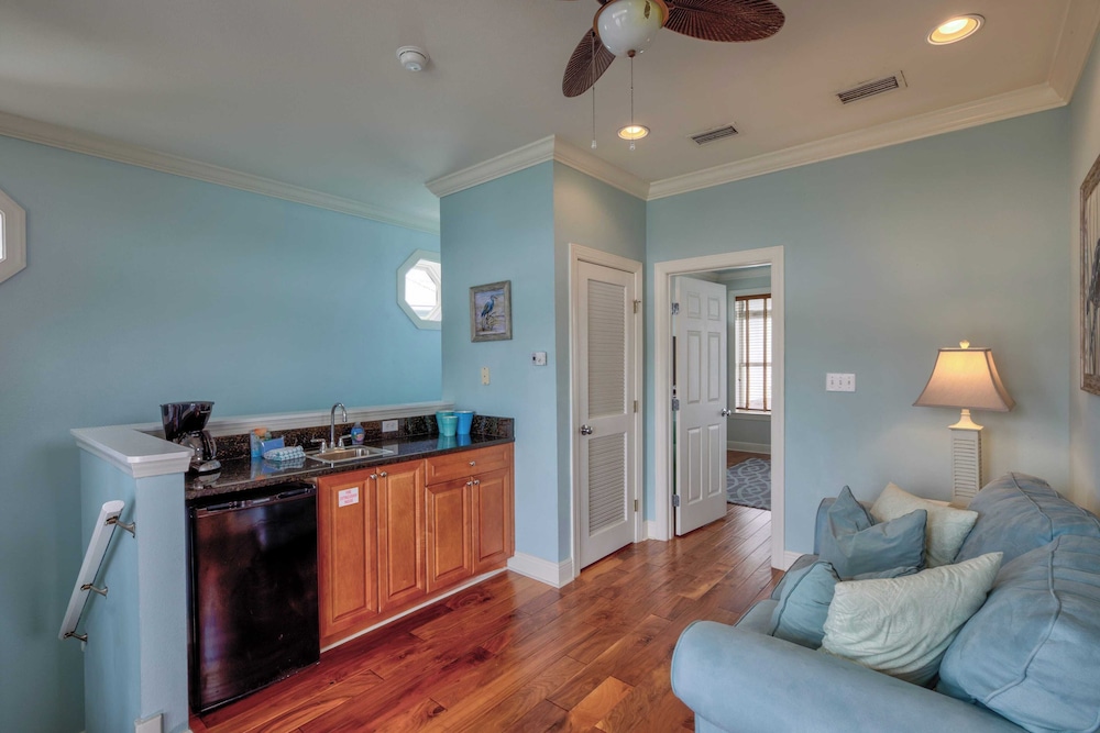 A Piece of Heaven by Avantstay Private Pool, Sleeps 14 Pet-friendly