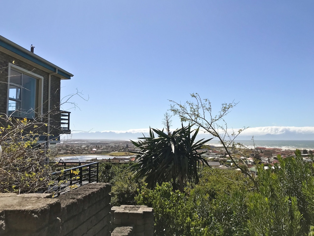 Bluebottle Guest House