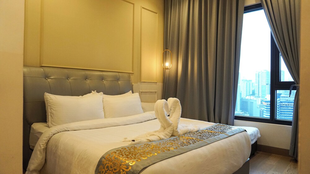 Harmony Luxury Suites At Lucentia BBCC