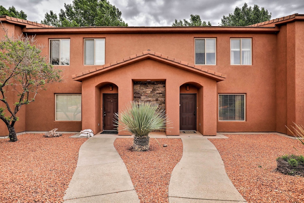 Lovely Kanab Condo in Dwtn, 30 mi to Zion NP! view 4