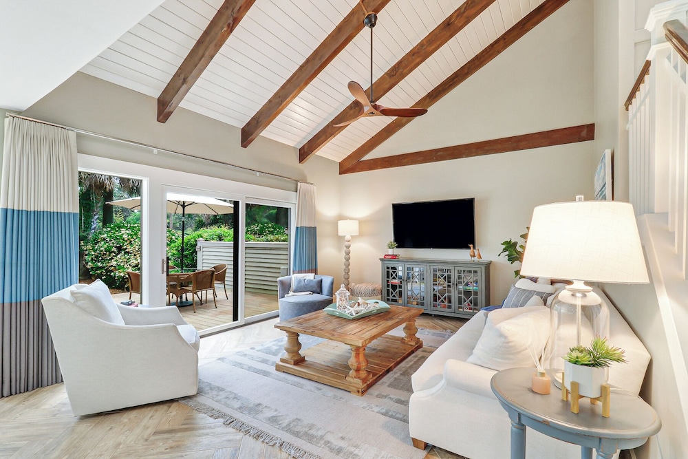 196 Twin Oaks at The Sea Pines Resort