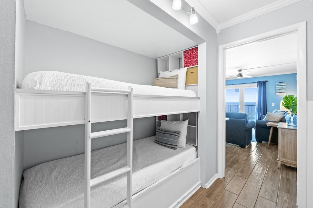 Summit Beach Resort by Panhandle Getaways