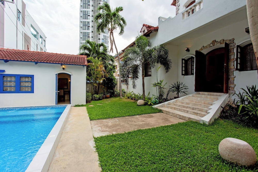Morocco Pool Villa