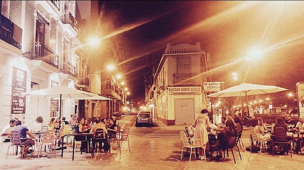 Urban Youth Hostel