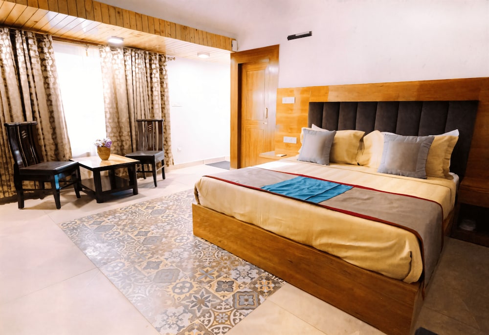 jüSTa Lake View Residences, Nainital