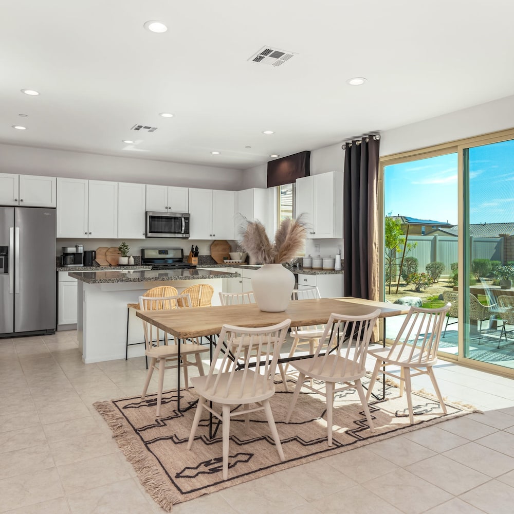 5br Family Home in Coachella Valley