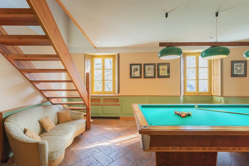 Villa Torre di Palanzo With Magnificent View by Rent all Como