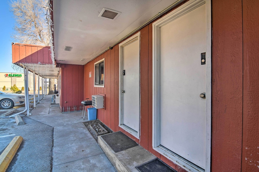 Vacation Rental in Loveland 1 Mi to Downtown! view 3