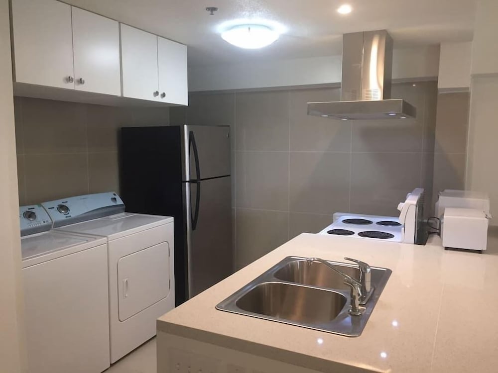 Pia Marine Condominium