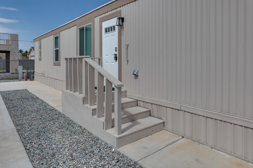 Steps to Sparkling Water: Bullhead City Getaway