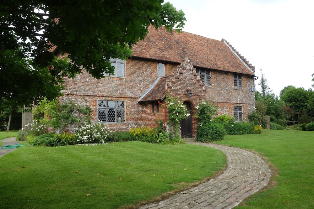 Brunger House