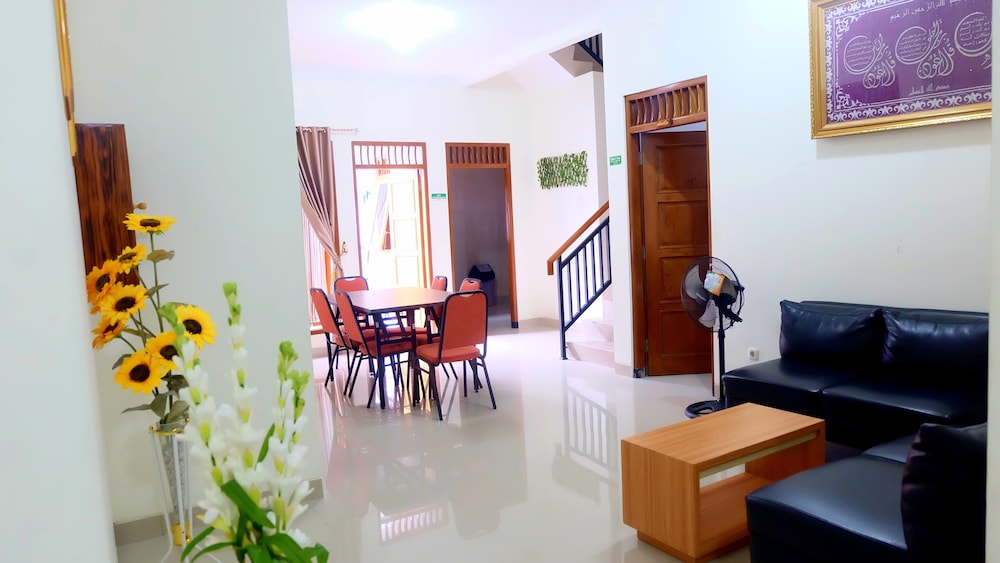 Simply Homy Guest House Unit Gejayan view 3