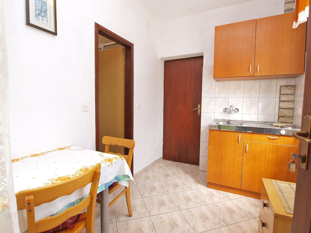 Apartment Ana 1068