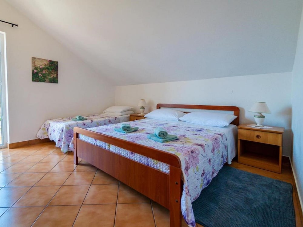 Comfortable Apartment With Balcony in a Quiet Area, Near the Beach view 5