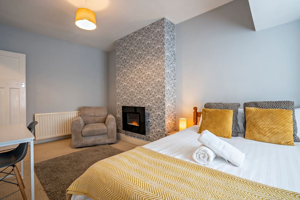 3 Bed Flat-close to City Centre