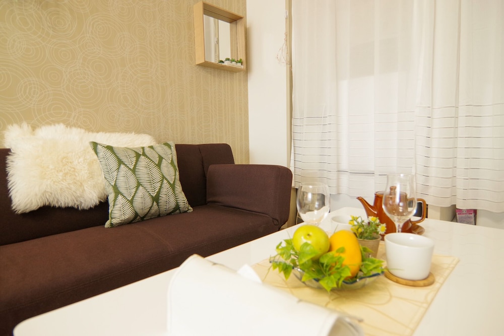 Nipponbashi Art Hotel