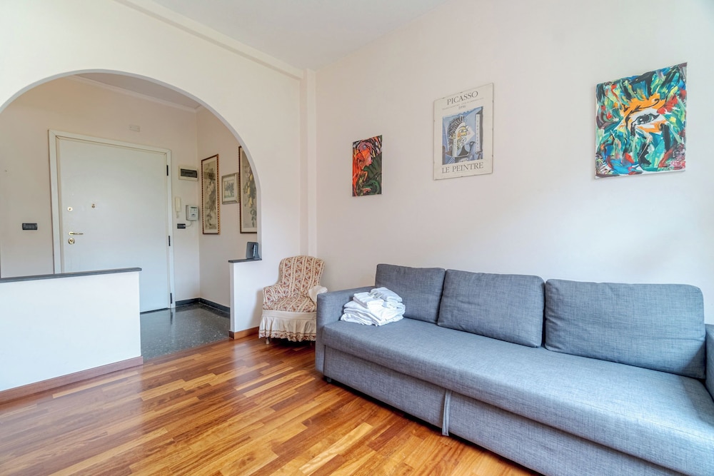 Genova Oregina Cozy Apartment - W/ Balcony