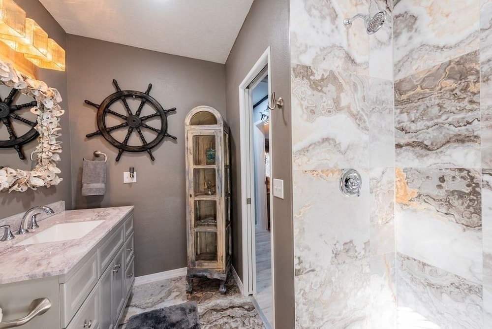 4419 123rd St Ct W 2 Bedroom Home