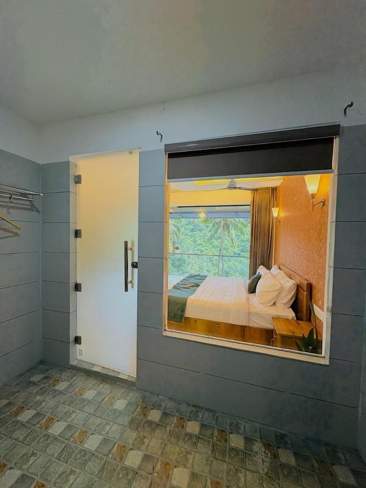 Vayalada Garden resort