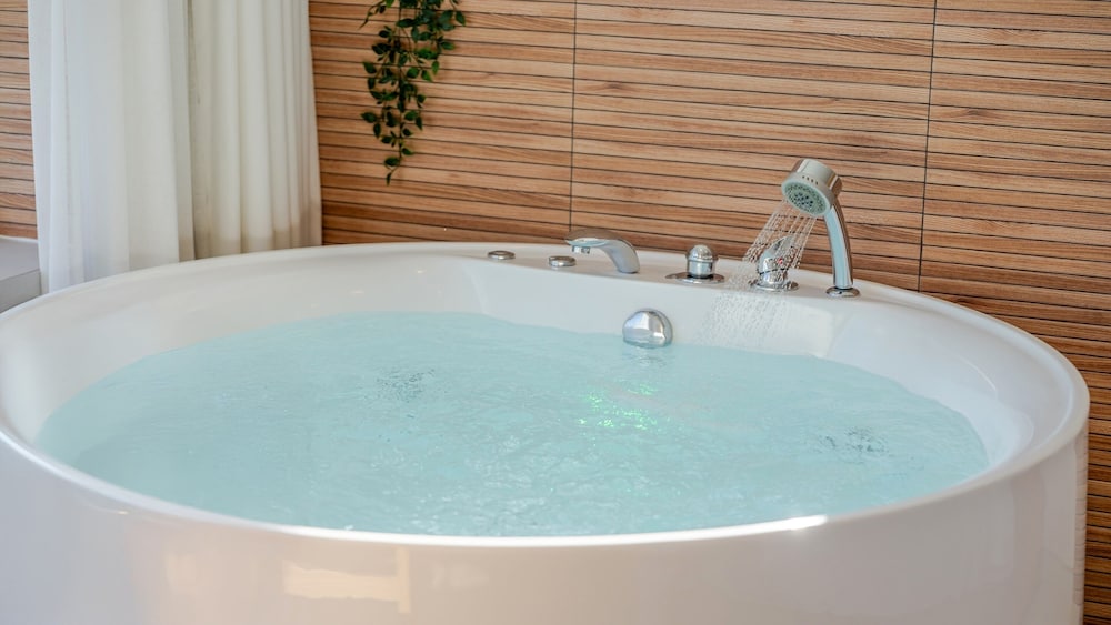 Donghae Badadam Ocean View Spa Pool Vill