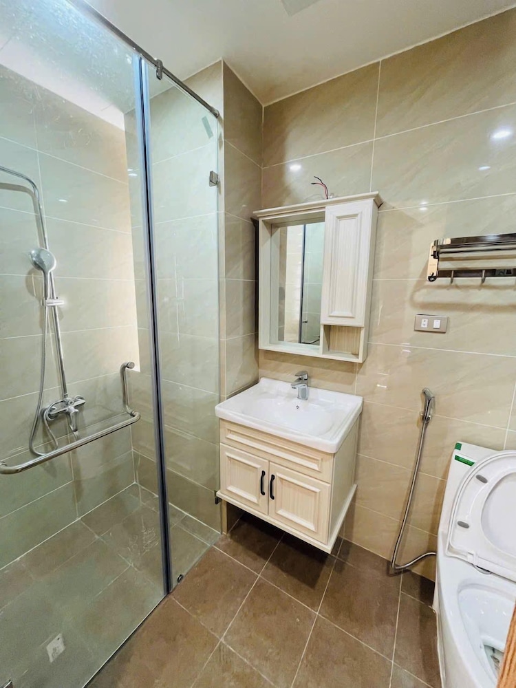 Hana Home Service Apartment