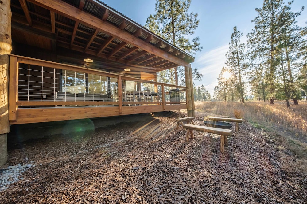 Wilderness Club Cabin Sleeps 7