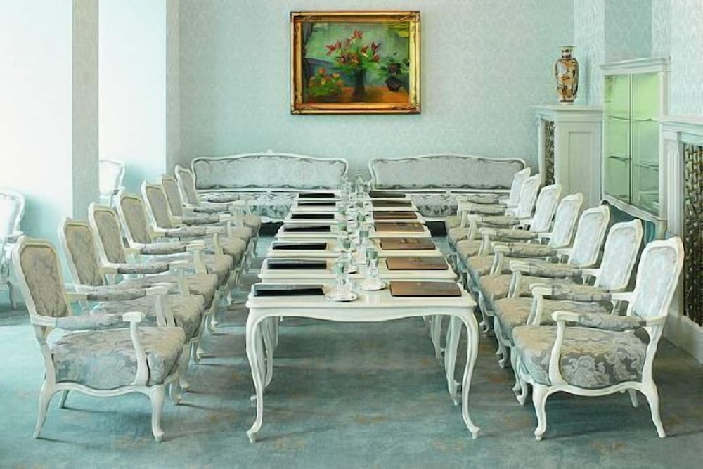 Bled Vacations - Grand Hotel Toplice - Property Image 8
