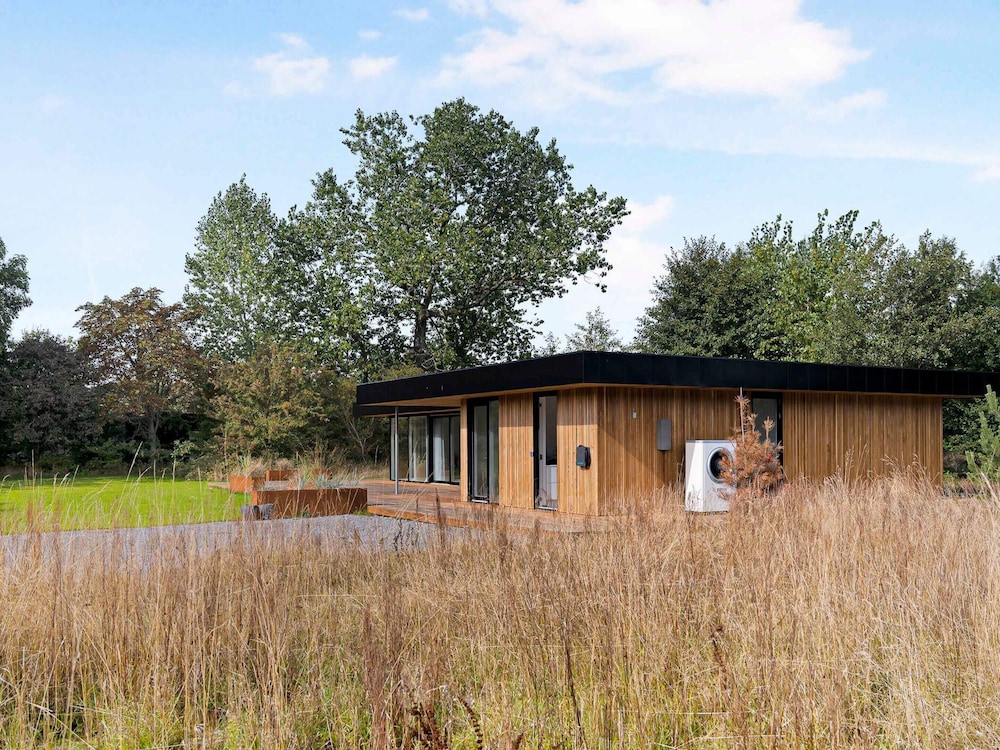 5 Star Holiday Home in Aakirkeby