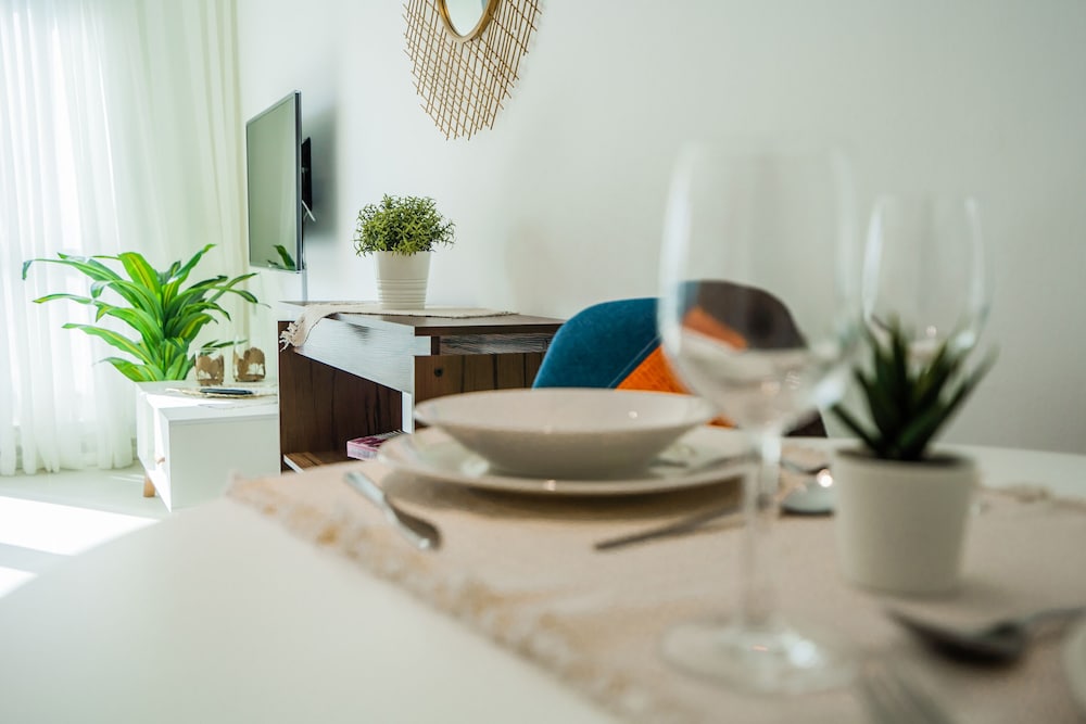 Nasma Luxury Stays- BLVD Central Podium