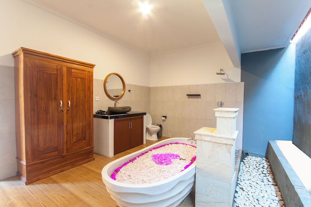 Maha ubud villa