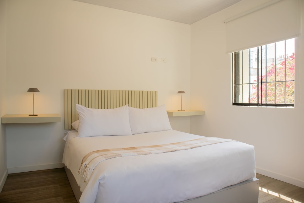 w Remarkable 2BR w Terrace in Miraflores
