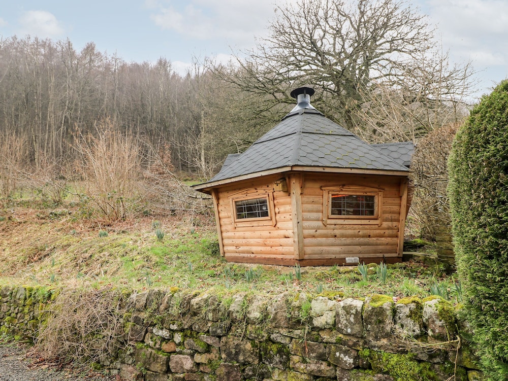 Oak Tree Cottage