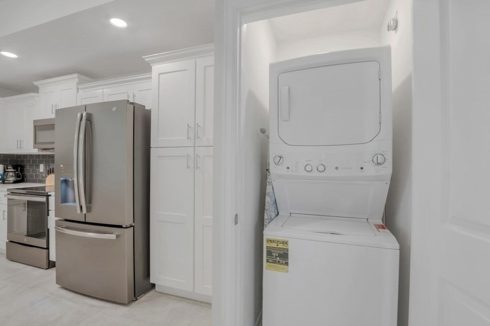 3180 Para Unit 101 3 Bedroom Townhouse