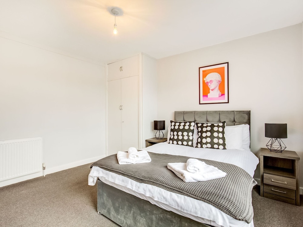 Graceful Apartment in Greenock near Newark Castle view 5
