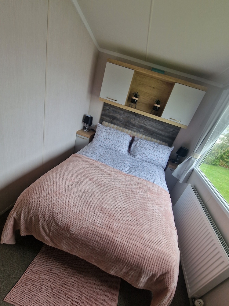8 Birth Static Caravan view 4