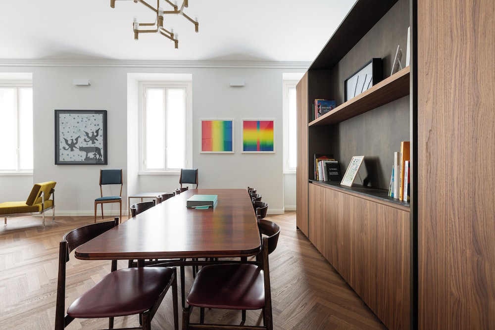 meeting & event spaces