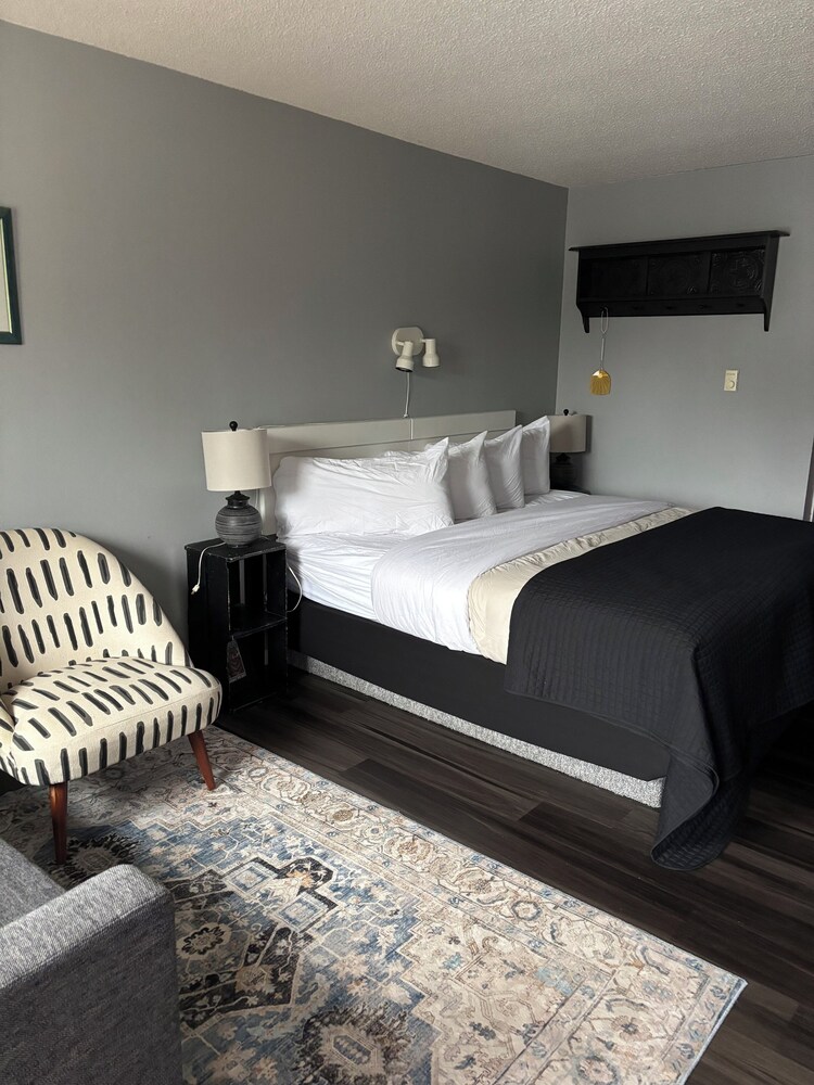 The Nisswa Motel