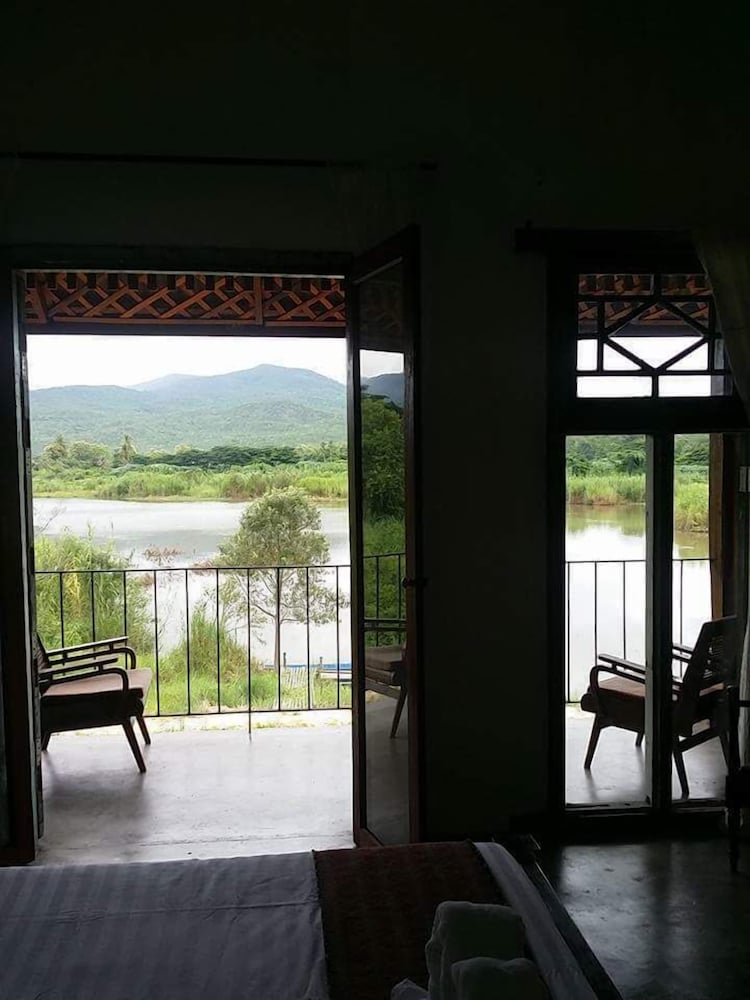 Phu-Anna Eco House
