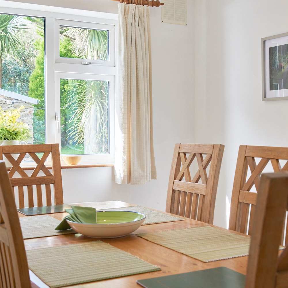 Seanacnoc Cottage Overlooking Kenmare Bay