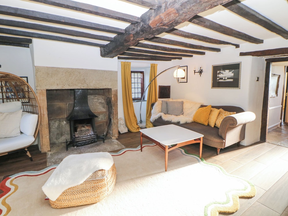 Old Manor House