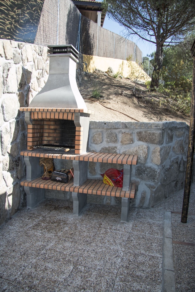 Casas Rurales Collarubio view 3