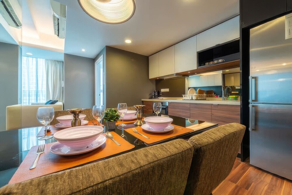 VERVE Suites KL South Apartments & Condo