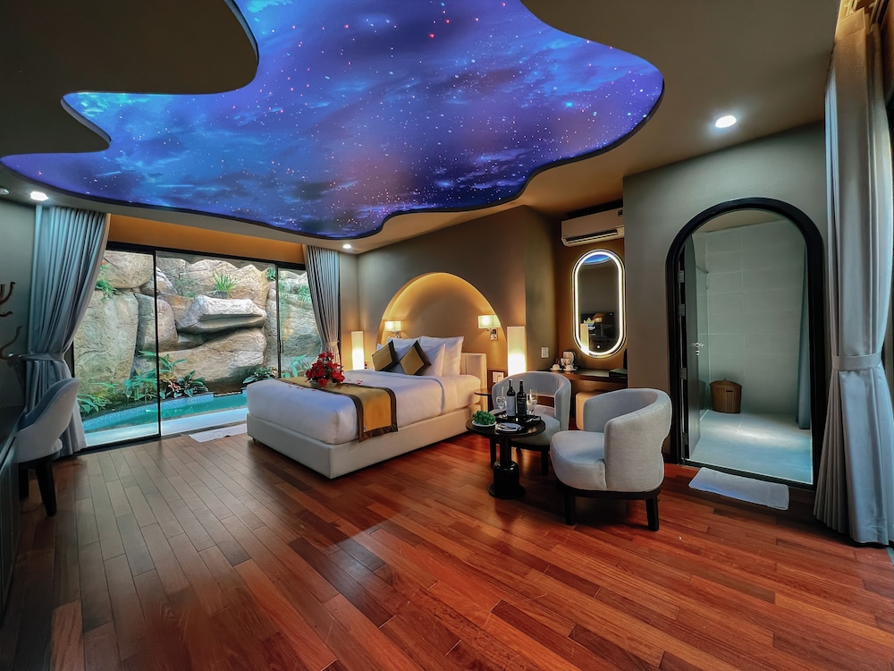 Lamori Resort & Spa