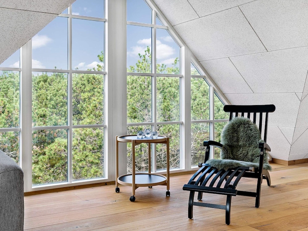 Blavand Garden Retreat: Tranquil Escape-by Traum