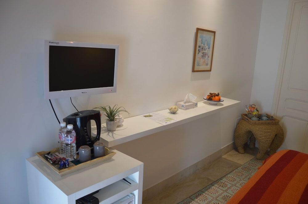 Hotel La Chambre Verte - Image 1