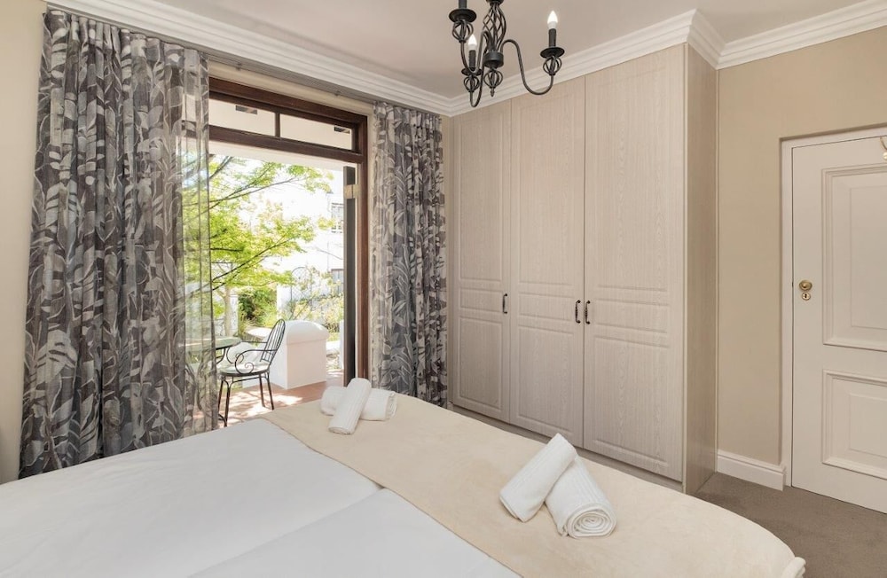 Winelands Golf Lodges at De Zalze